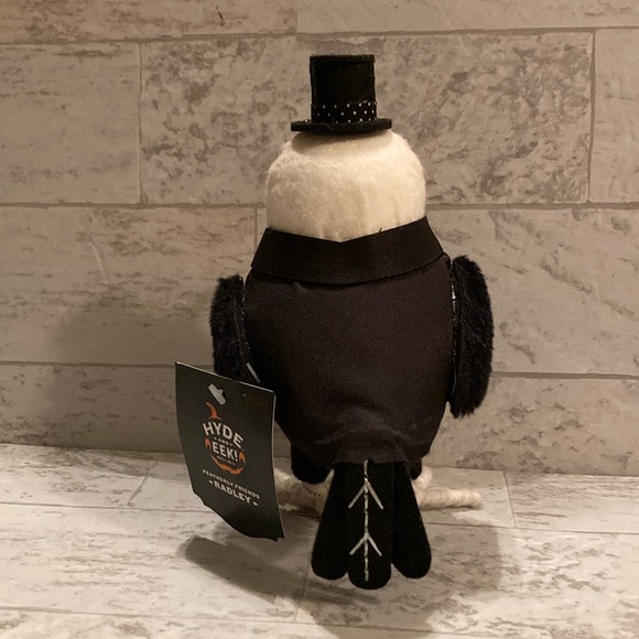 Hyde & EEK! Boutique Target Featherly Friends Bird Figurine Radley 2023 - Picture 7 of 12